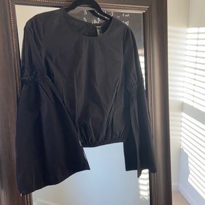 Bell sleeve crop blouse